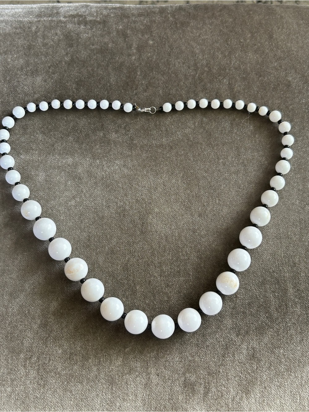 Handmade by me Classic White & black Beaded Necklace - vintage beads